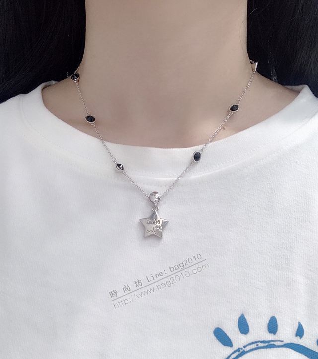 GUCCi飾品 古馳女手鏈 Gucci五角星黑耀石Beind for love 項鏈  zgbq1130